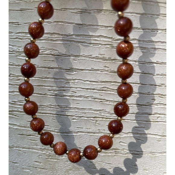 Vintage 21 Inch Necklace of Goldstone Beads with small Gold Tone Beads - Picture 4 of 5